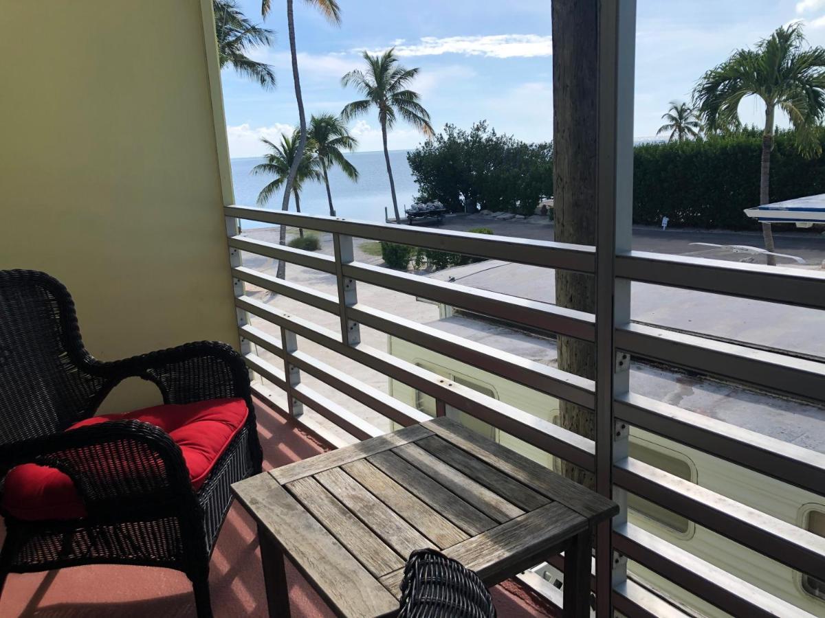 Drop Anchor Resort & Marina Айламорада Экстерьер фото